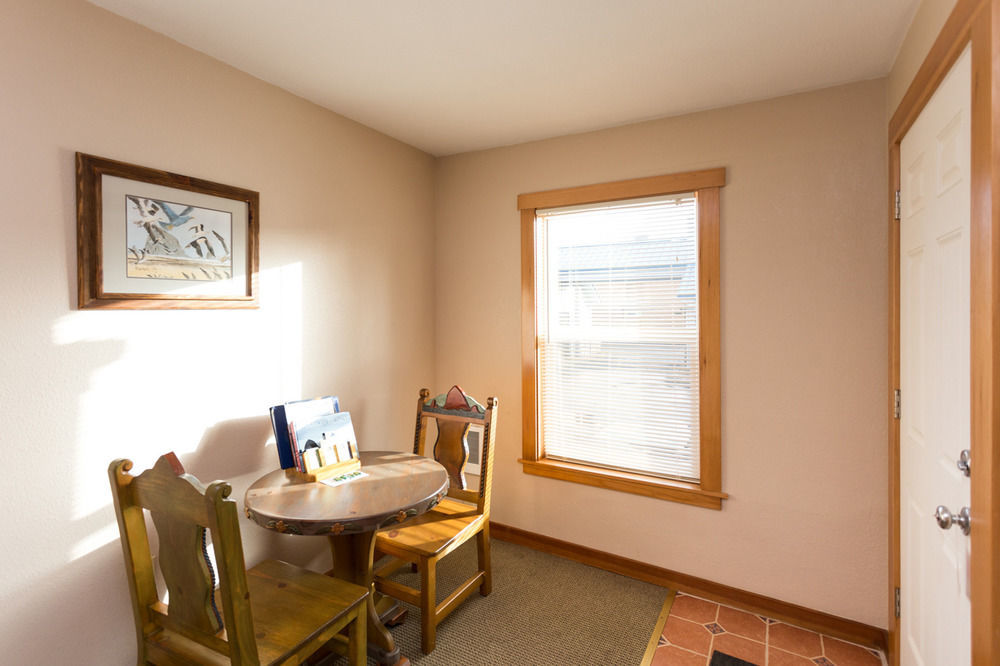 Blue Gull Inn Cannon Beach Bagian luar foto