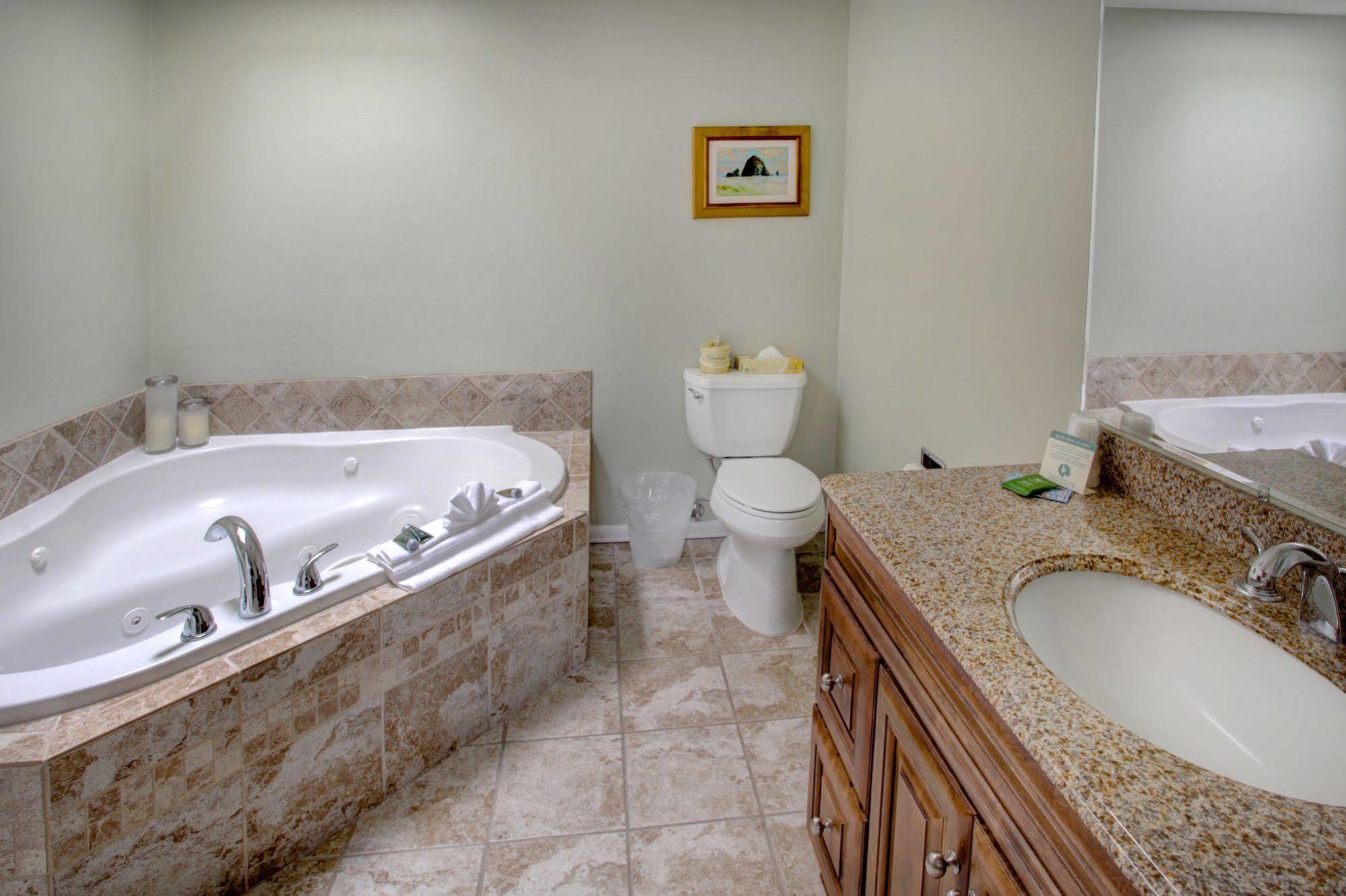 Blue Gull Inn Cannon Beach Bagian luar foto
